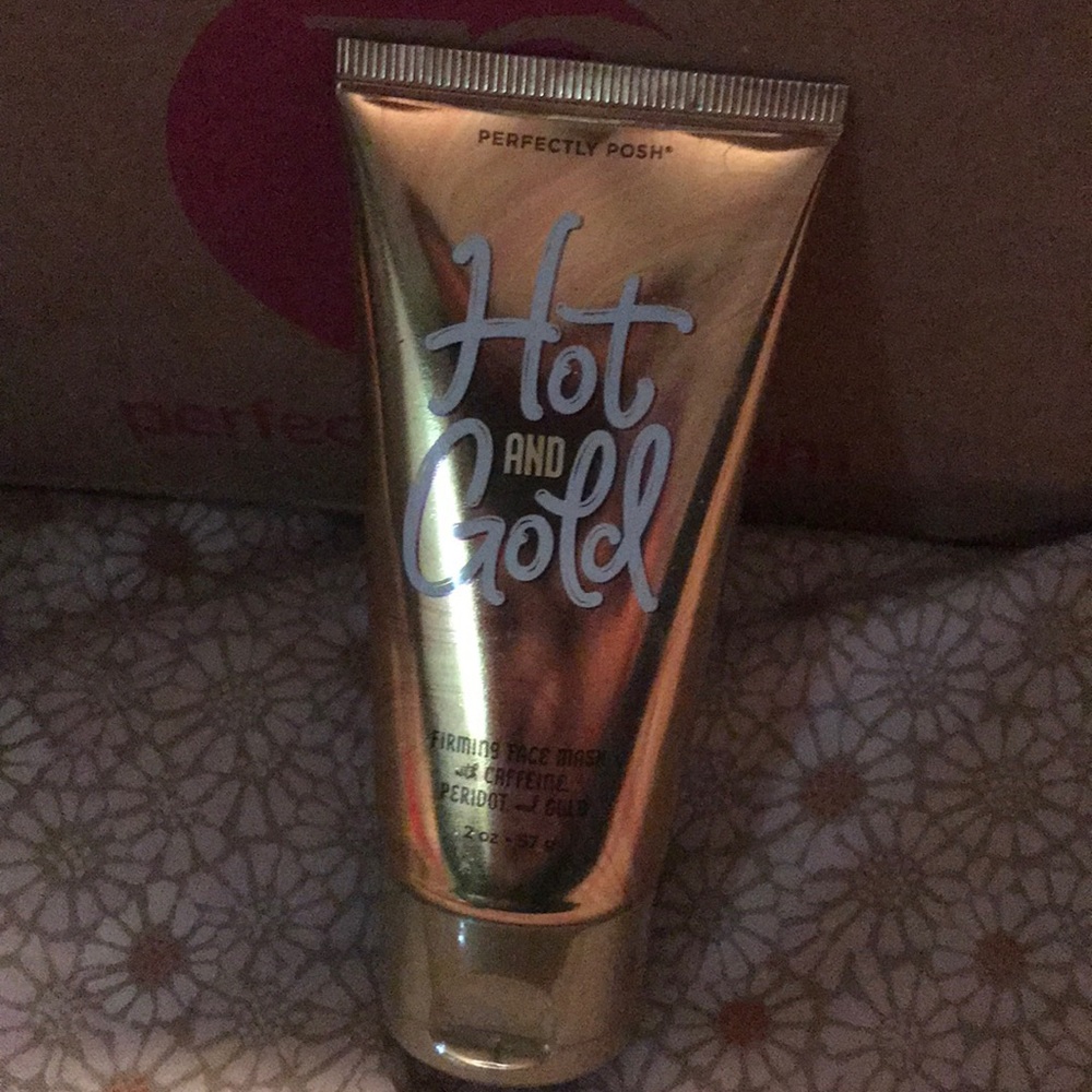 Perfectly posh hot and gold firming face mask new